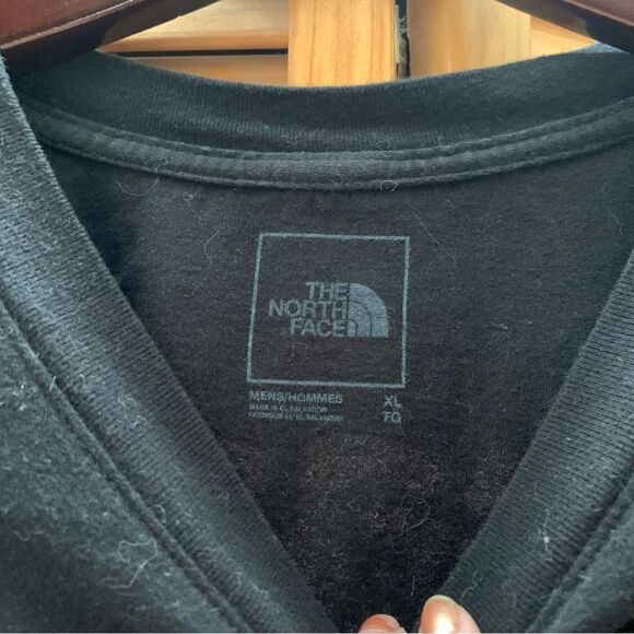 The North Face “Never stop exploring” T-shirt XL - Picture 3 of 6